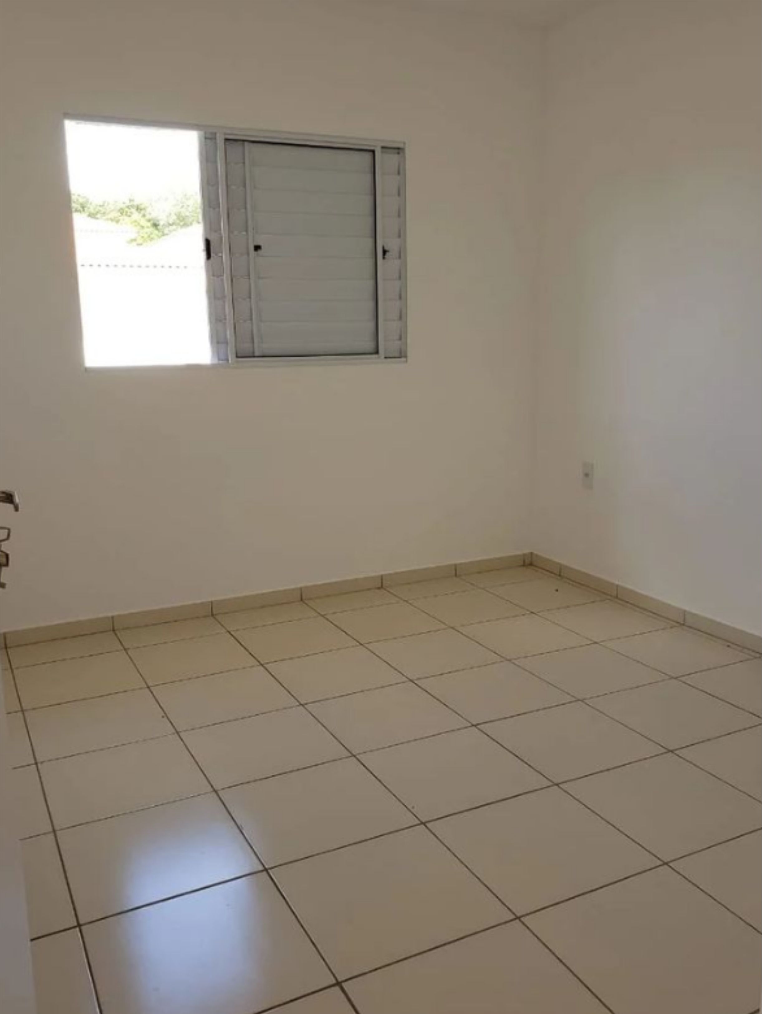 CASA, 2 qtos, 125 m².