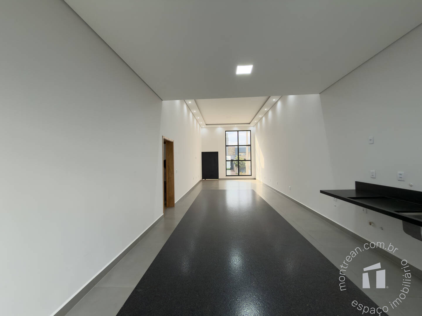 CASA, 3 qtos (1 st), 250 m².