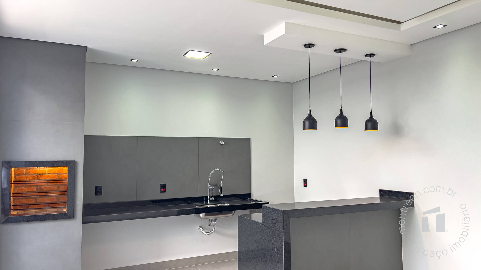 CASA, 3 qtos (1 st), 250 m².