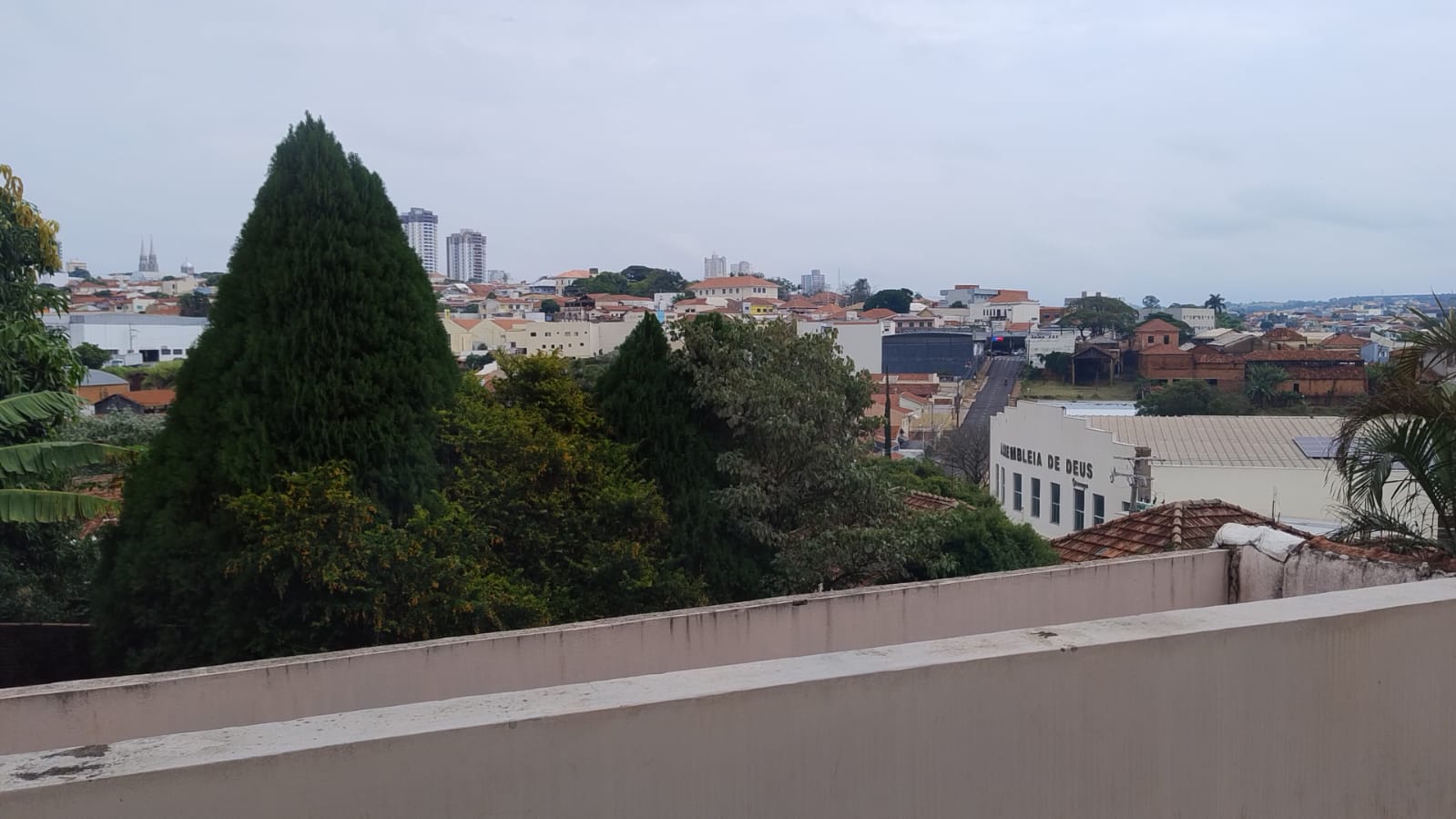 CASA, 3 qtos (1 st), 510 m².